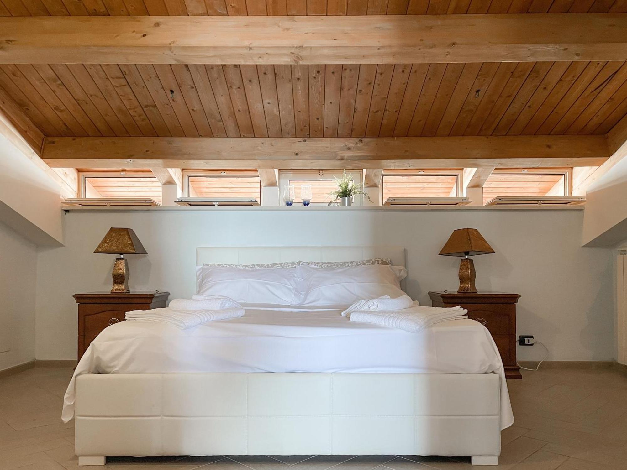 Maremare Apartments Giardini Naxos Εξωτερικό φωτογραφία