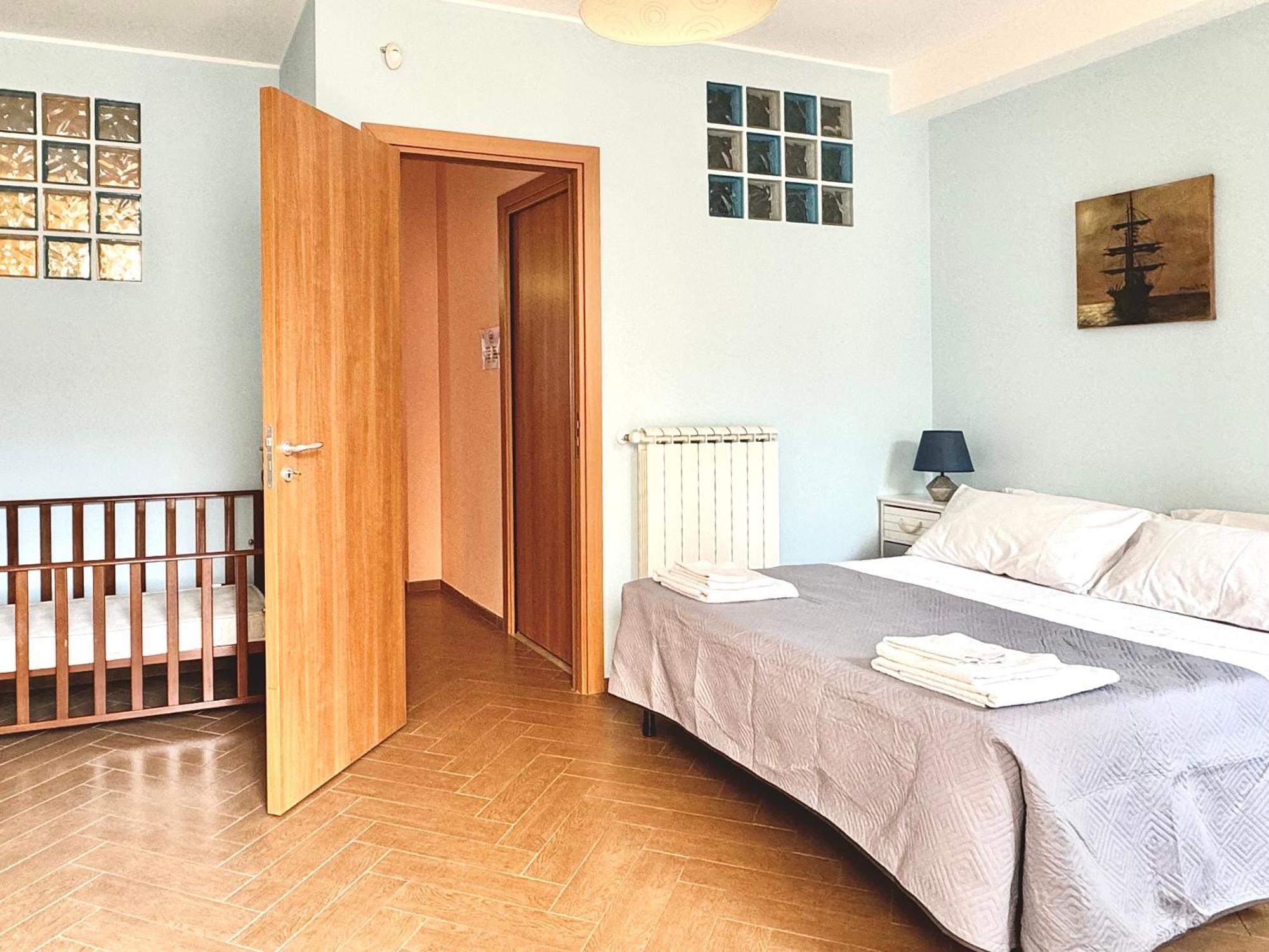 Maremare Apartments Giardini Naxos Δωμάτιο φωτογραφία